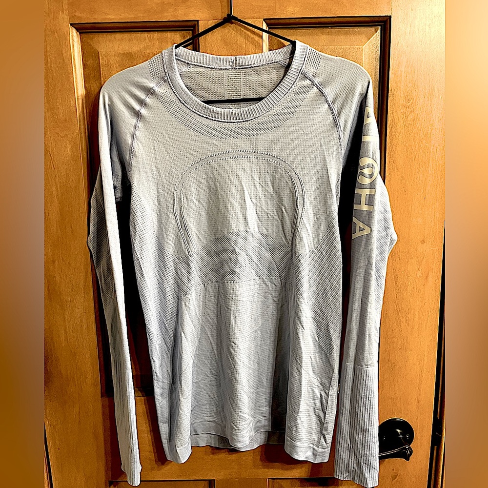 Lululemon Swiftly Tech Long Sleeve Serene Blue Size 8 (Custom, Hawaii Edition)